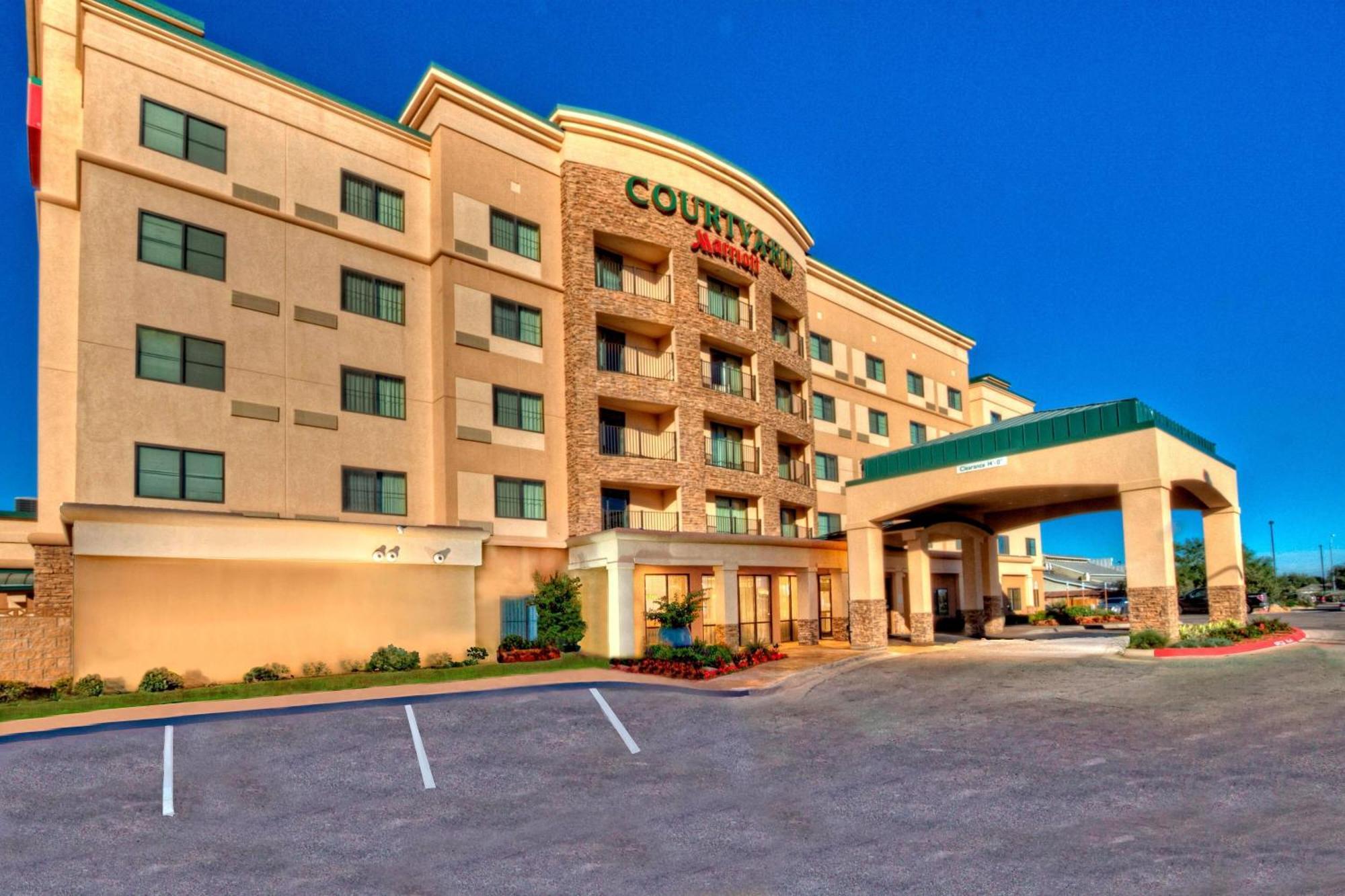 Hotel Courtyard By Marriott Midland Extérieur photo