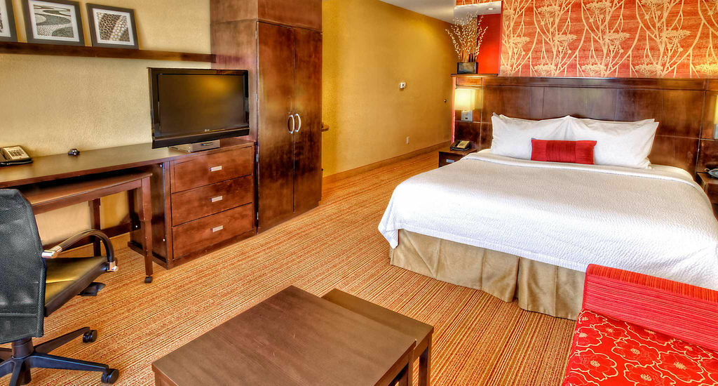 Hotel Courtyard By Marriott Midland Extérieur photo